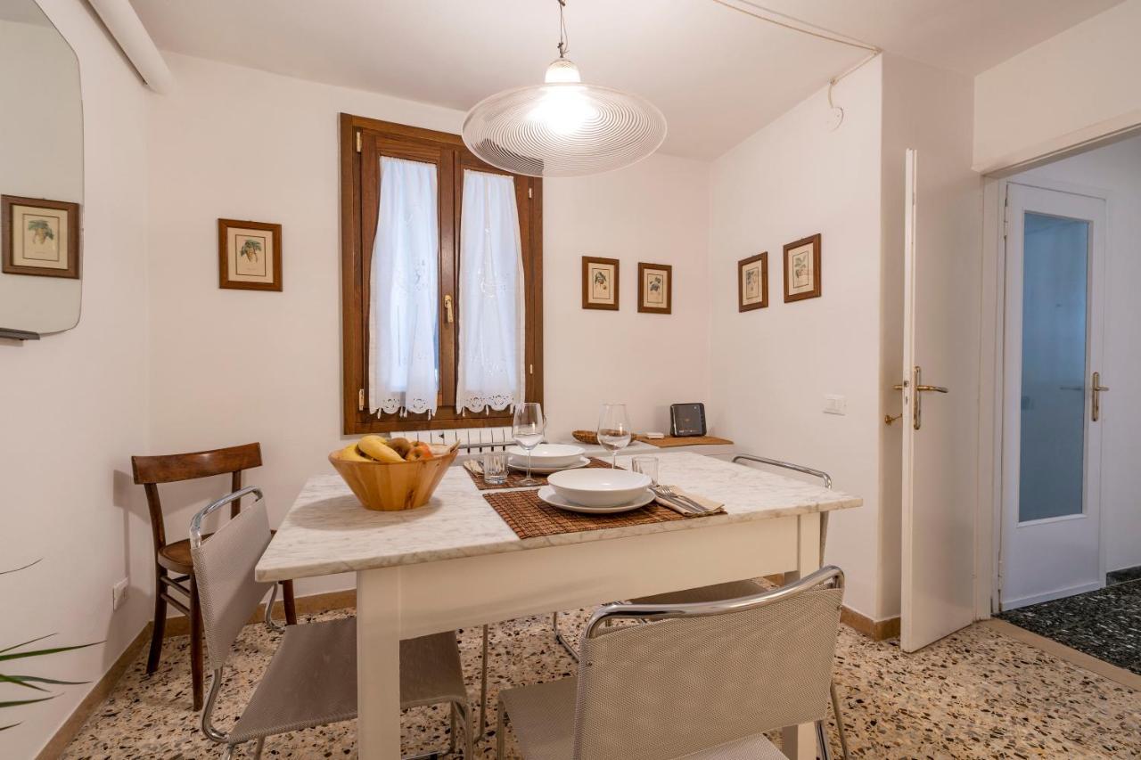 Appartamento Ai Miracoli Veneza Exterior foto